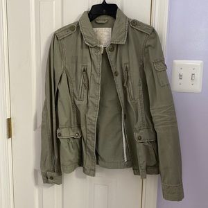 Army green American Eagle Jacket